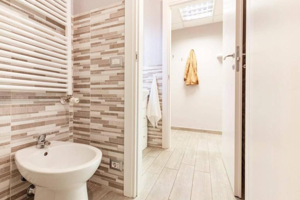 Apartamento {milano Centrale - Corso Buenos Aires} White Loft